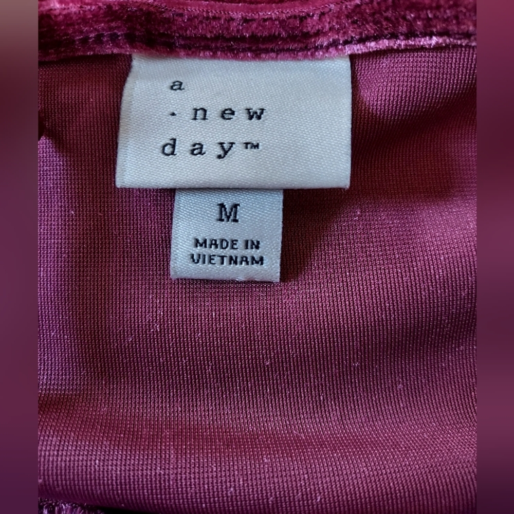 Pink Velour Tank Top - Picture 3 of 3